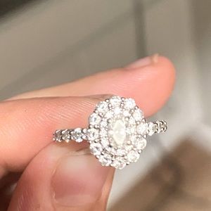 1/2 ct center stone 1 ct TCW diamond ring.